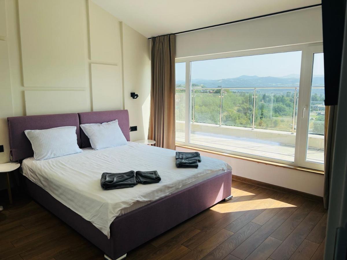 Тop View Apartment บลาโกเอฟกราด ภายนอก รูปภาพ